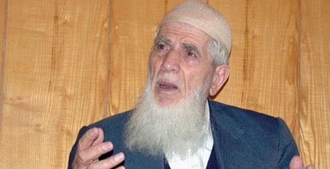 Bediüzzaman Said Nursi'nin talebelerinden Mehmet Kırkıncı Hoca Hakk'a yürüdü