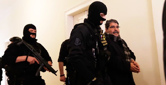 Son dakika! Çekya Salih Müslim'i serbest bıraktı, Ankara nota verdi