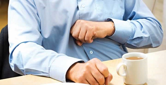 Reflü belirtileri nelerdir? Reflüden korunmanın yolları - Reflü hakkında bunlara dikkat edin