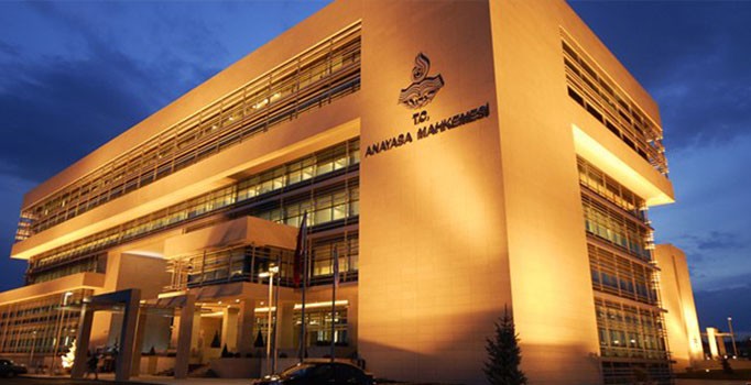 Anayasa Mahkemesi: Darbe teşebbüsü anayasal düzene en ağır saldırı