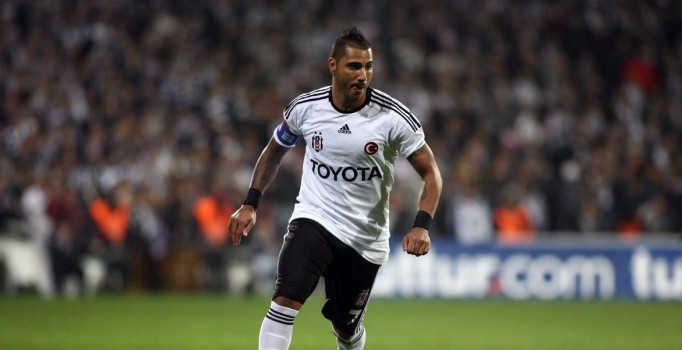 Beşiktaş Ricardo Quaresma'yı satmayacak