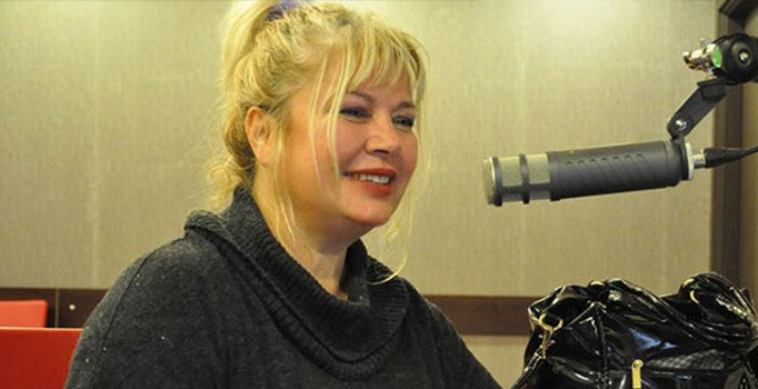 47 kiloya düşen ünlü sunucu hastaneye kaldırıldı