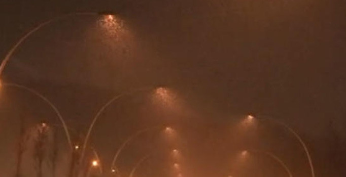 İstanbul'da beklenen kar Ankara'ya yağdı