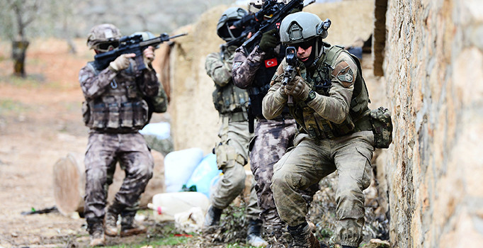 Afrin'de sona doğru! 600 metre kaldı