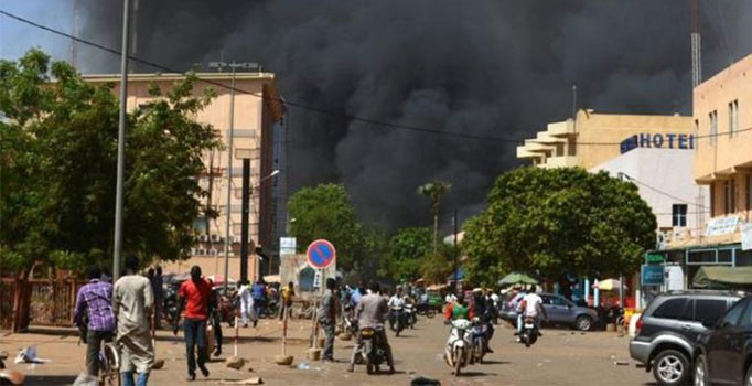 Fransa Büyükelçiliği’ne saldırı