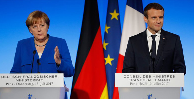 Merkel ve Trump telefonda Putin'in yeni silahlarını konuştu