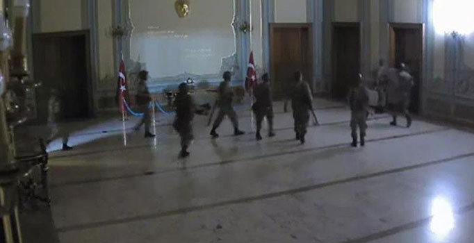 Son dakika! İstanbul Valiliği işgal girişimi davasında 12 ağırlaştırılmış müebbet