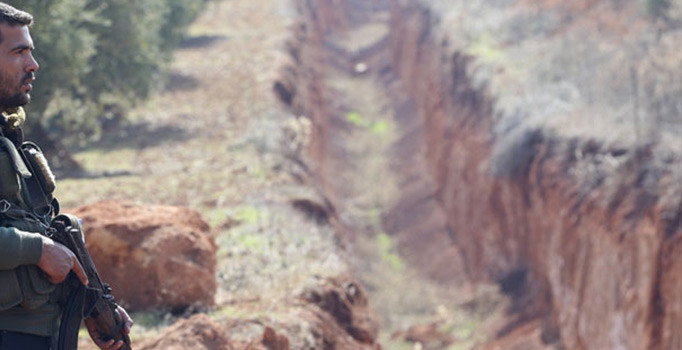 Tank hendeklerinde 5 metre detayı: Arkalarında kurmay bir akıl var