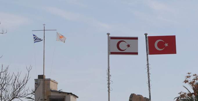 Rum tarafında Türk ürünü isyanı