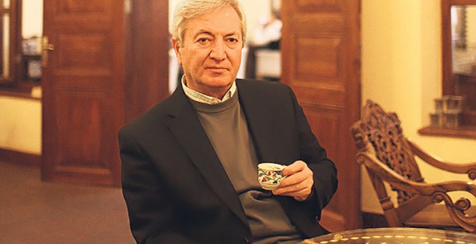 Beşir Ayvazoğlu KARAR’da