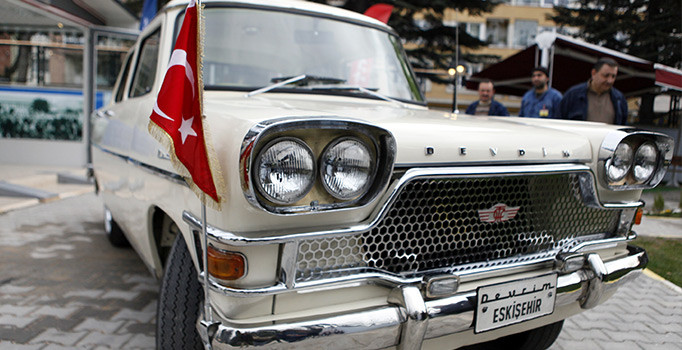 Yerli otomobil Devrim'e 57 yıl sonra ilk bakım