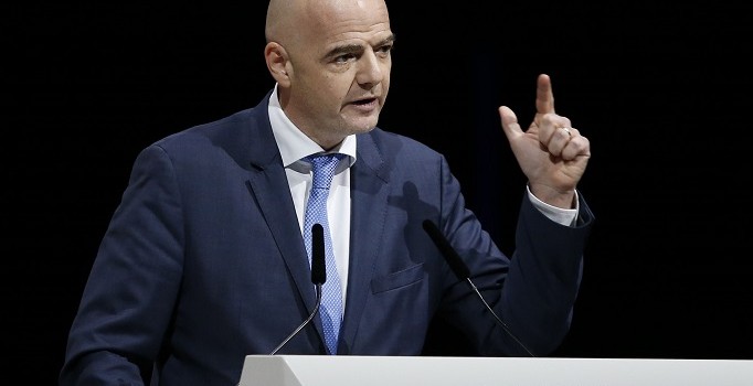 FIFA'nın yeni başkanı Gianni Infantino oldu