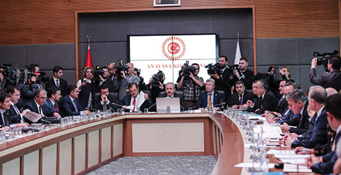 "Seçim İttifakı" teklifinin 9 maddesi kabul edildi