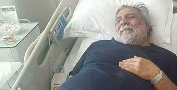 Arif Sağ'dan kötü haber! Hastaneye kaldırıldı