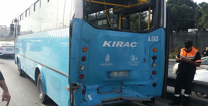 Avcılar'da zincirleme kaza: 6 yaralı