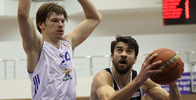 Beşiktaş Sompo Japan'a ağır darbe