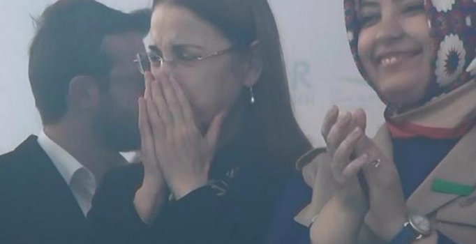 Bakan İslam'ın zor anları