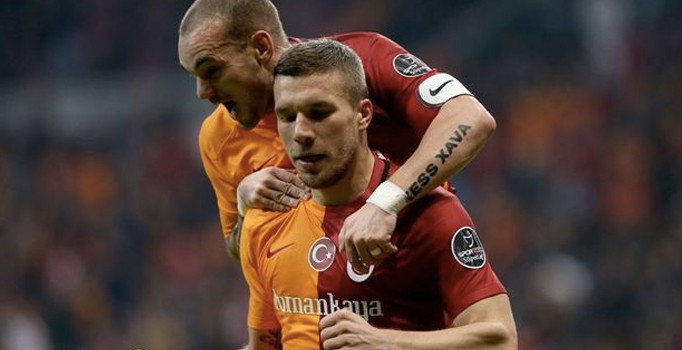 Sneijder’in menajeri Giudo Albers: Mustafa Denizli Galatasaray'ın seviyesinde değil