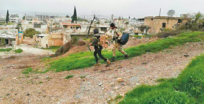 Afrin’e üç koldan kıskaç