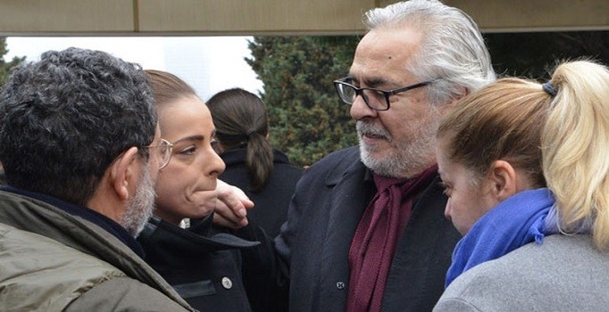 Doğa Rutkay'ı zor gününde dostları yalnız bırakmadı