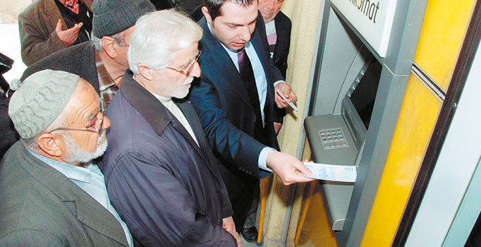 İstihdam azaltan bankalar kârda 2018’e rekorla başladı