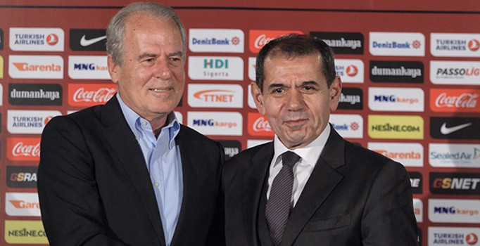 İşte Mustafa Denizli’nin istifasını erteleme nedeni