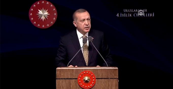 Erdoğan: Sivil hassasiyet olmasaydı, Afrin çoktan düşmüştü