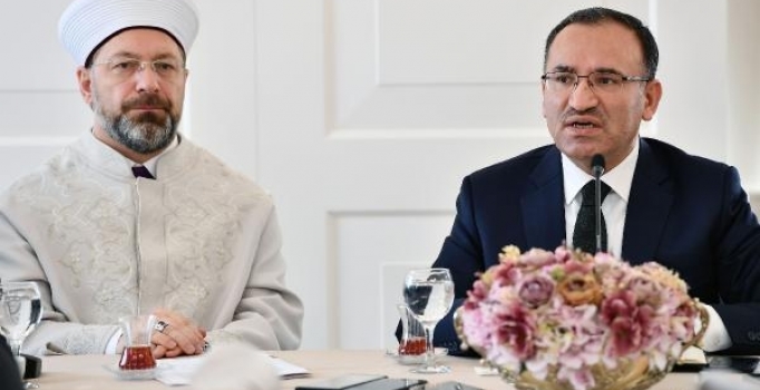 Bozdağ: Alo Fetva hattı artık yazılı cevap vercek