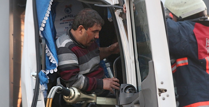 İstanbul'da zincirleme tır kazası: 3 yaralı