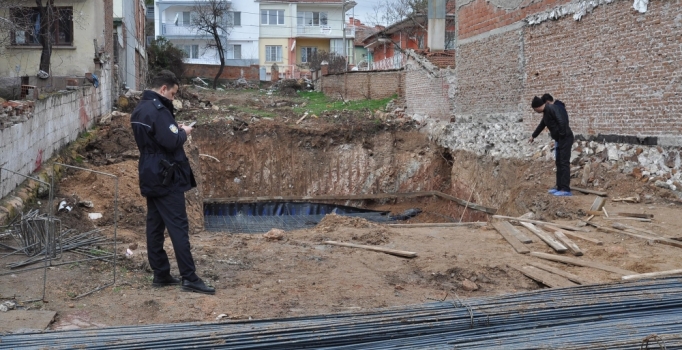 İnşaat kazısından insan kafatası ve kemikleri çıktı