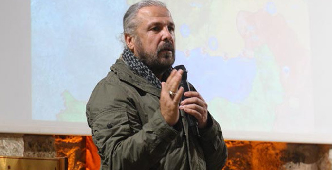 Mete Yarar: 15 temmuz darbesi başarılı olsaydı 35 bin terörist Türkiye'ye sızacaktı