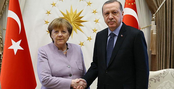 Son dakika! Cumhurbaşkanı Erdoğan ve Merkel görüştü