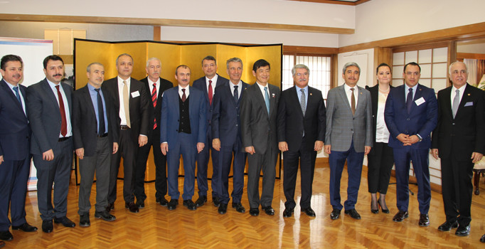 Japonya’dan Silifke’ye Gezici Sağlık Aracı