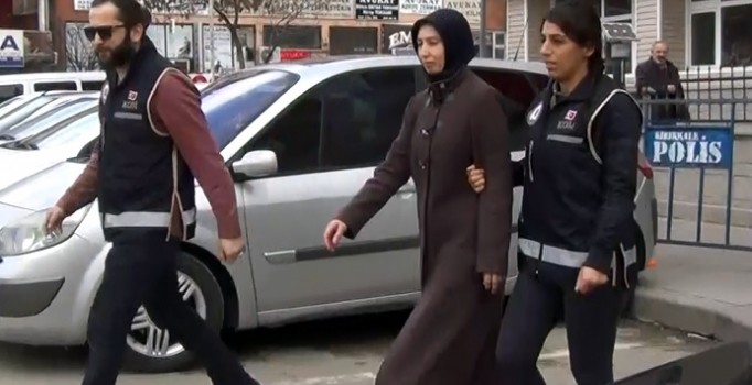 FETÖ'nün firari sözde "Kırıkkale il ablası" tutuklandı