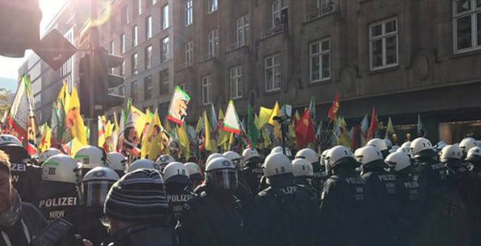 PKK/PYD yandaşları Almanya'nın Girit Konsolosluğunu işgal etti