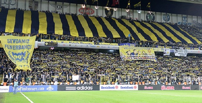 PFDK'dan Fenerbahçe'ye tribün kapatma ve 115 bin lira ceza