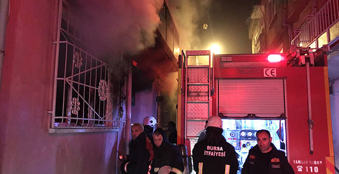 Elektrikli ısıtıcı faciası: Daire harabeye döndü