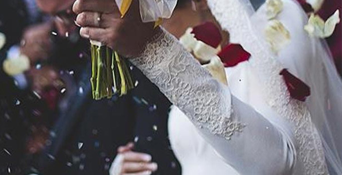 Düğününde olay çıkaran kişiyi 5 gün sonra tabancayla vurdu