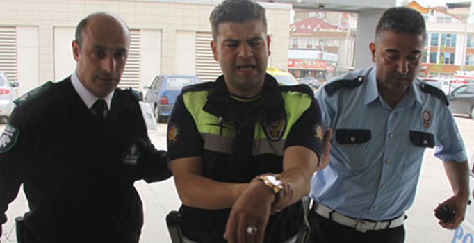 'Kolum kırıldı amirim ambulans yollayın'