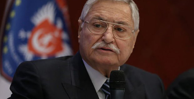 Son dakika! Eski bakanlardan Hasan Celal Güzel yoğun bakıma kaldırıldı