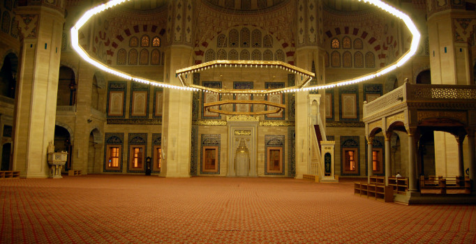 Üç aylar bugün mü başladı? Recep ayında yapılacak ibadetler! Üç aylarda okunacak dualar, ibadetler