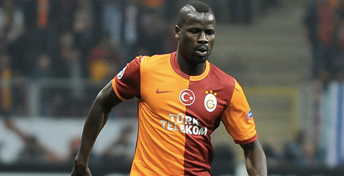 Emmanuel Eboue Sunderland ile sezon sonuna kadar anlaştı