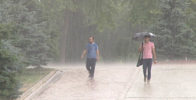 Meteorolojiden 10 il için yağış uyarısı