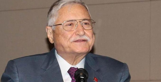 Hasan Celal Güzel biyografisi: Neden Tank Hasan dendi? Hasan Celal Güzel kimdir?