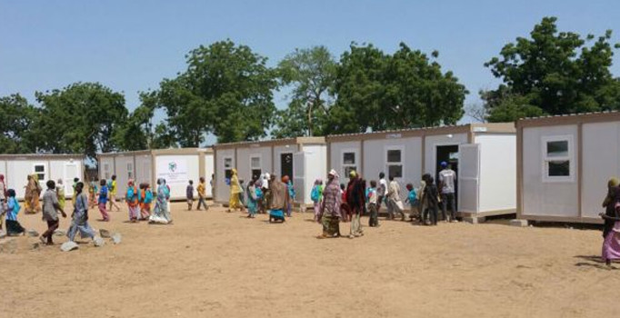 Nijerya'da okullar Boko Haram'dan korunuyor