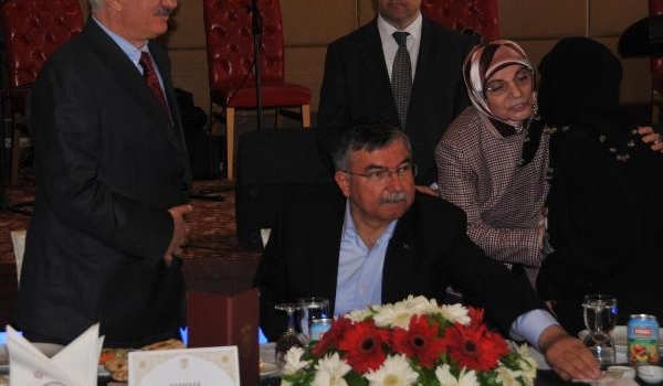 Bakan Yılmaz'dan askerlik açıklaması