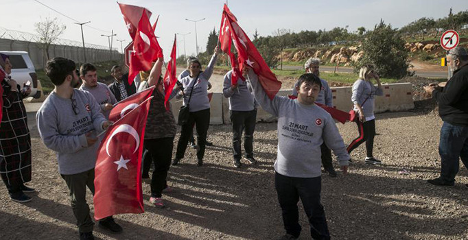 Down sendromlu çocuklardan Mehmetçik'e destek