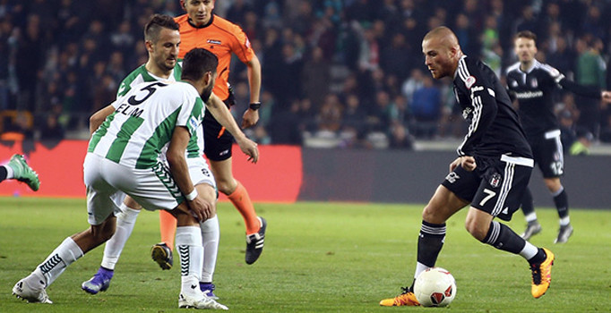 Beşiktaş: Gökhan Töre Eskişehirspor maçında oynamayacak