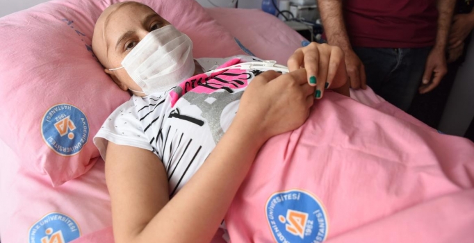 17 yaşında önce ilik, sonra doku nakli oldu