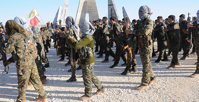 Rusya ilk defa YPG için terörist dedi